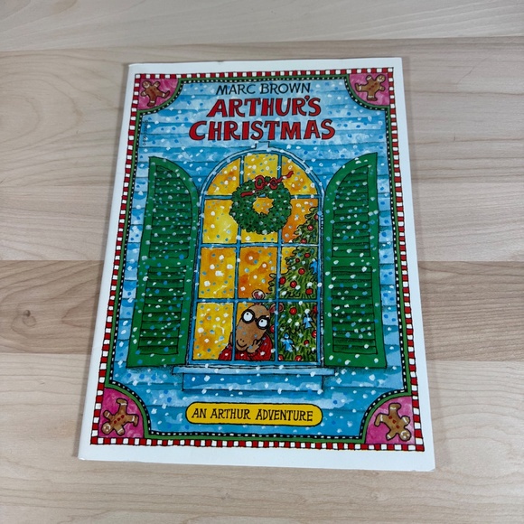 Set of 4 Christmas-Themed Children's Books in EUC - Picture 5 of 14